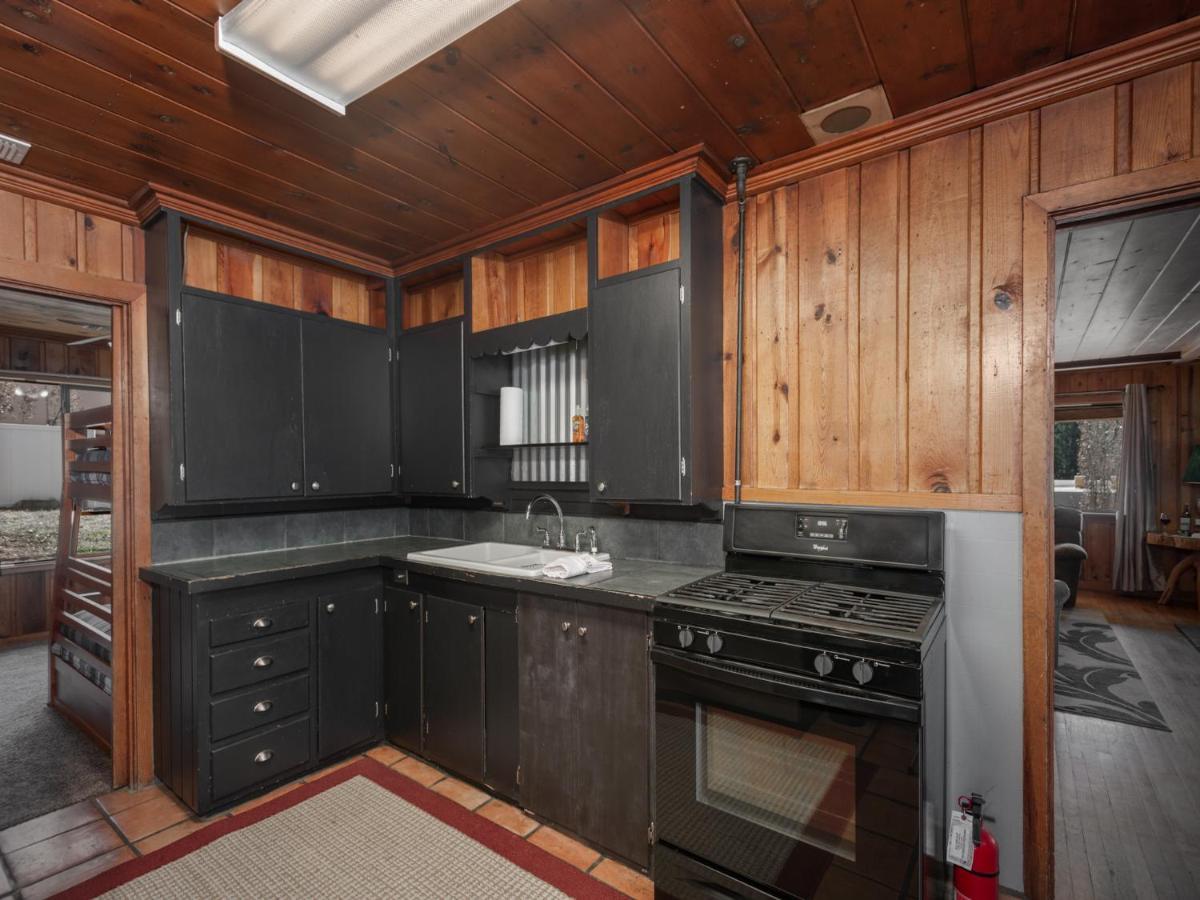 Alpine Cabin, 3 Bedrooms, Deck, Sleeps 8 Ruidoso Eksteriør billede